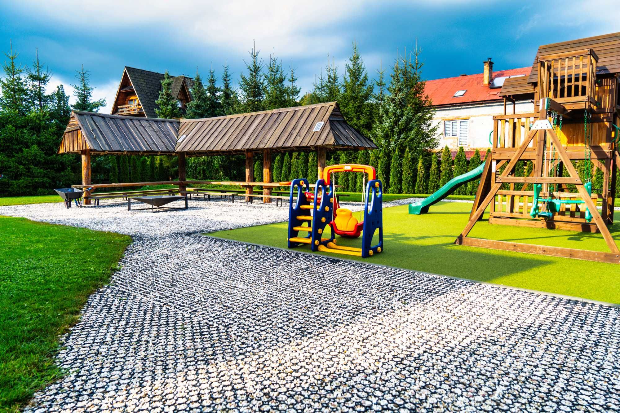Domek, noclegi Bieszczady, Lesko, las, grill, balia, jacuzzi