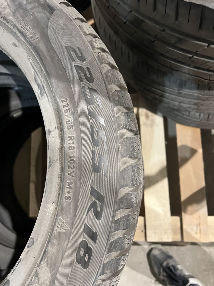 225/55R18 Pirelli zima