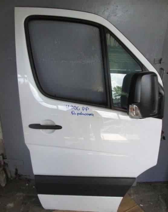 Стекло Двери Дверь Mercedes Sprinter 906 Volksvagen Crafter