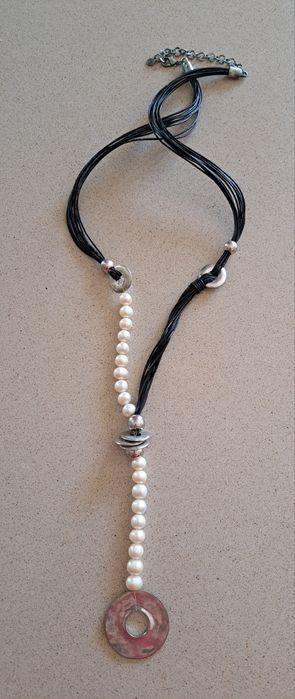 Colares = 4 unidades