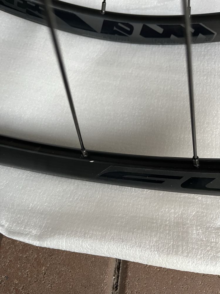 Koła Fulcrum Racing 700 DB – 28” / Disc / Hyperglide