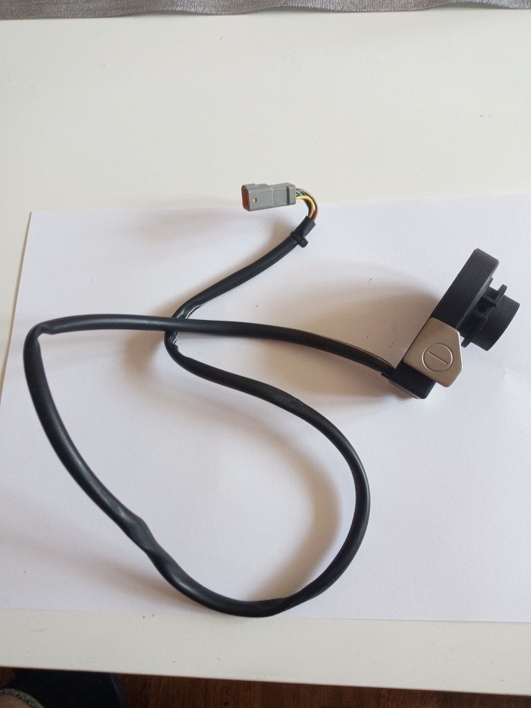 Przycisk przełącznik biegów Aprilia tuono v4 1100 rs 660 quickshifter