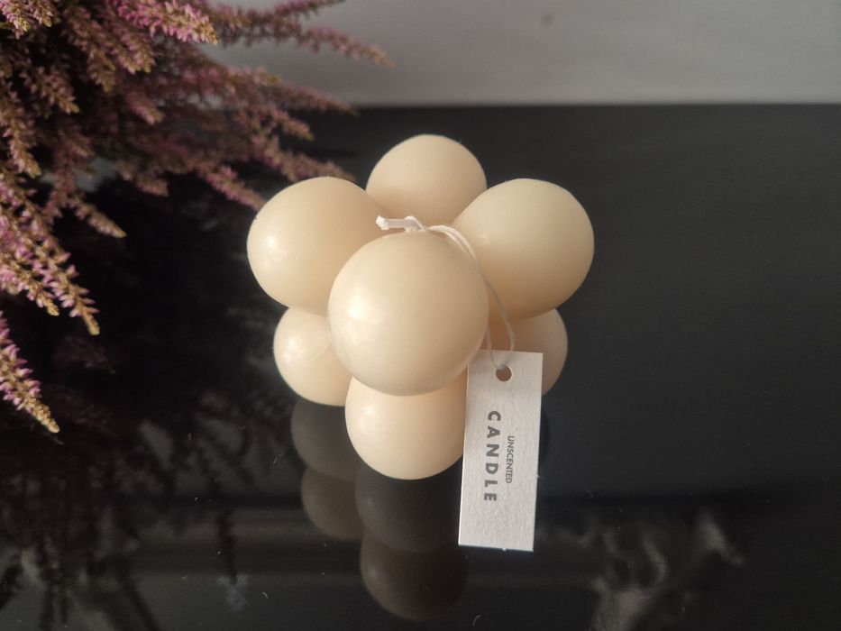 Ozdobna kremowa świeczka bąbelkowa Bubble bezzapachowa Home&You