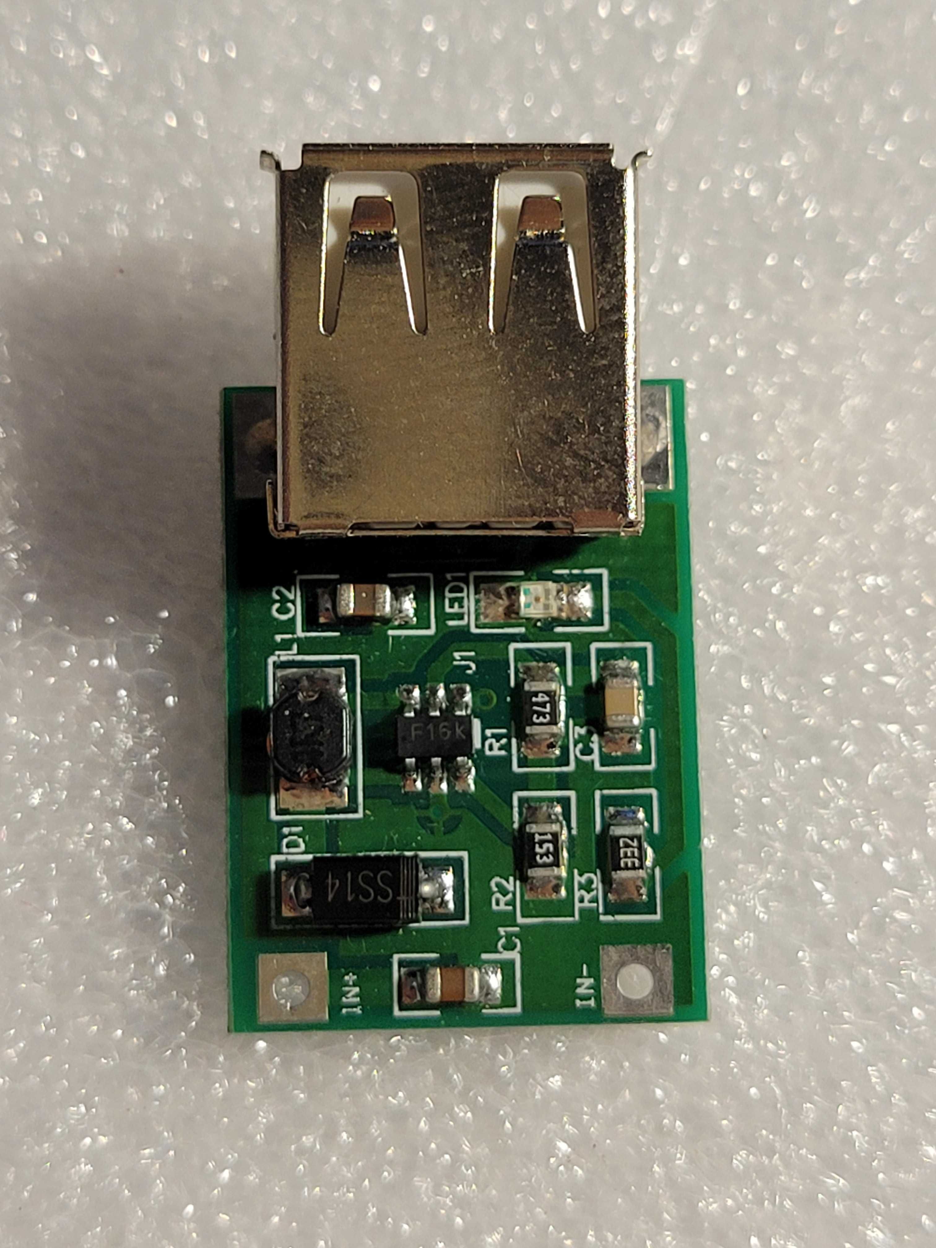 Підвищучий модуль 1.5В в 5В USB перетворювач підвищувач стабілізатор