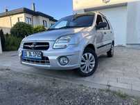 1.3 benzyna 4x4 mały przebieg sprawna klimatyzacja ( Suzuki Ignis)