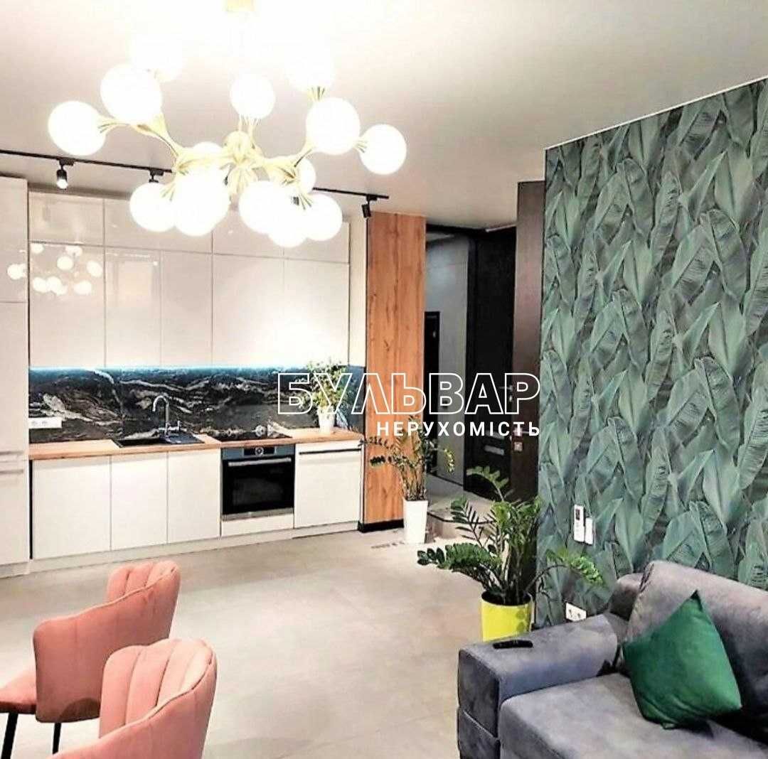 Продам 3 к.кв .Центр, Новострой, ул. Культуры Авантаж, Научная