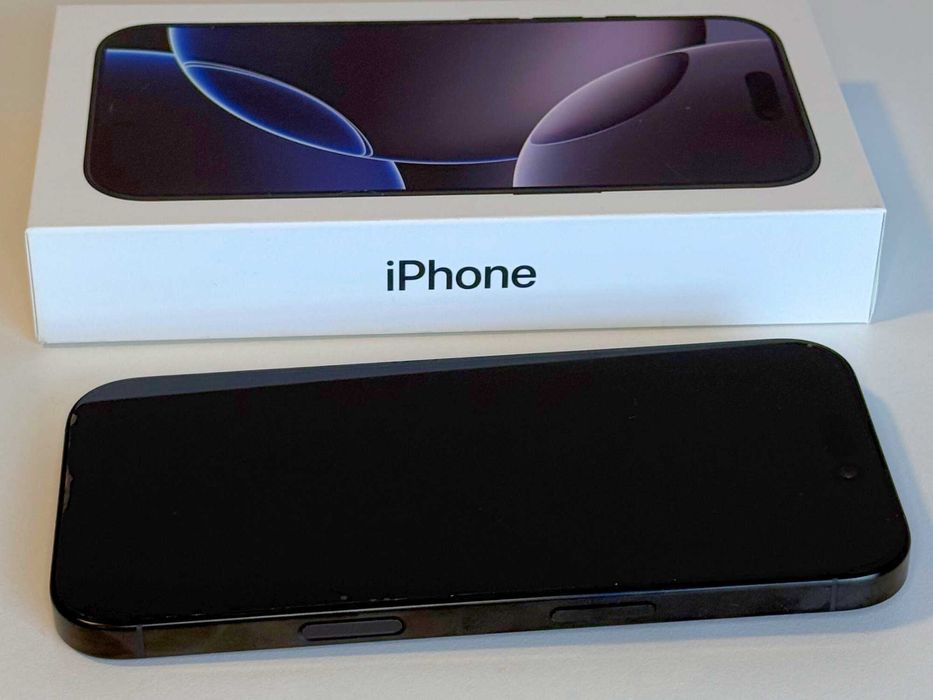 iPhone 16 Pro 128 GB w kolorze Tytan Czarny STAN IGŁA!!!