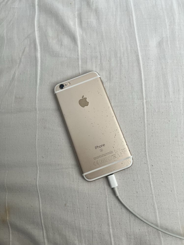 Iphone 6s.