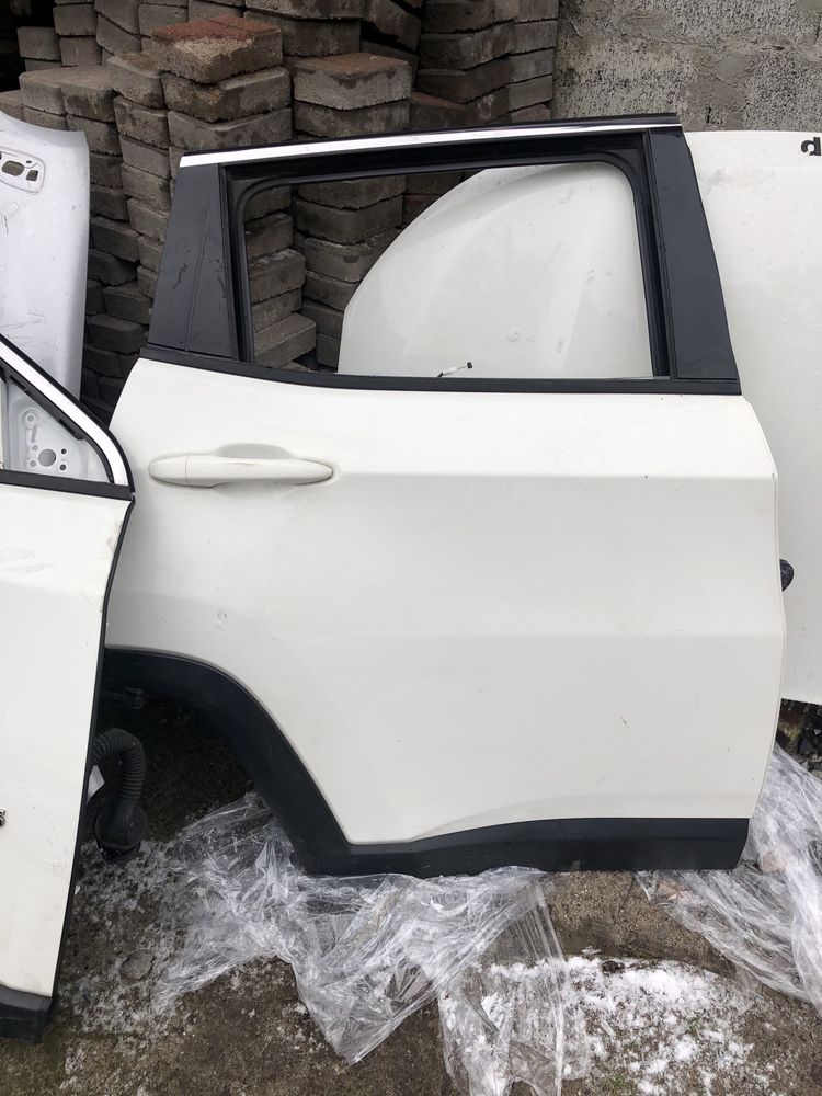 Jeep Compass ( Джип Компас ) задній бампер
