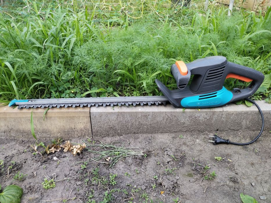 Кущоріз  Gardena