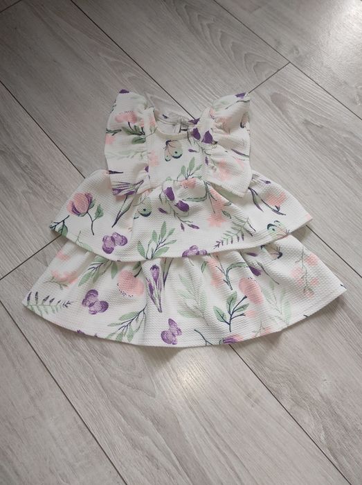 Paka ubranek dla dziewczynki rozmiar 68