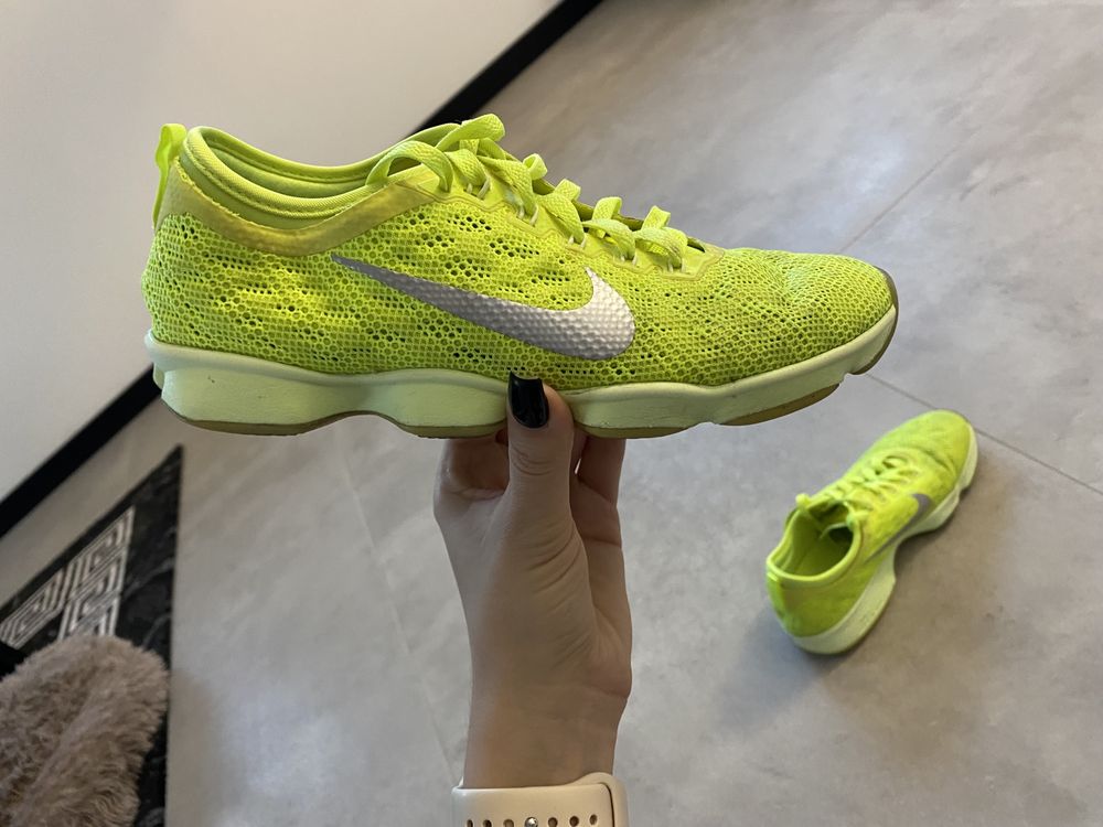 Nike zoom Agility