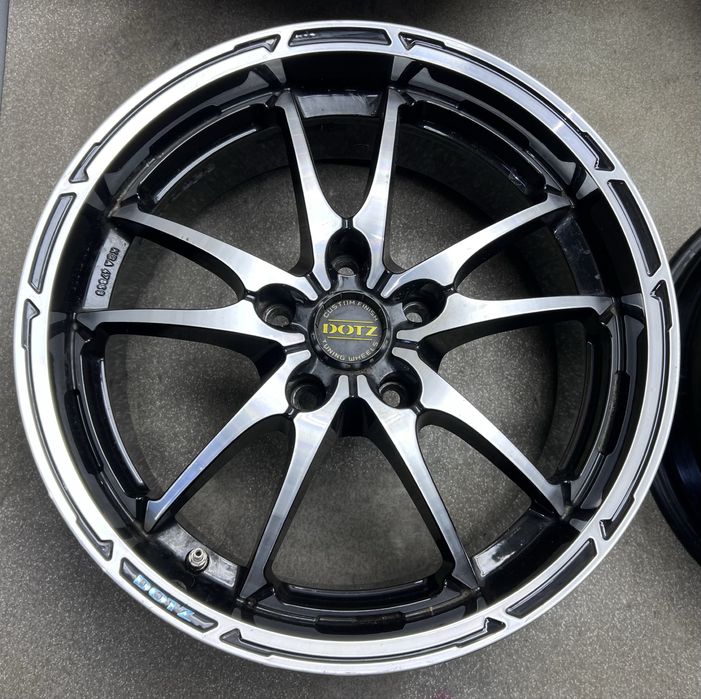 Диски DOTZ Tupac R18 5 120 et35 J8 бмв bmw e46 e90 F30 x3