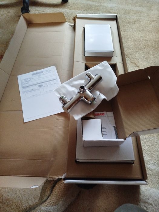 Zestaw prysznicowy z deszczownicą Ferro