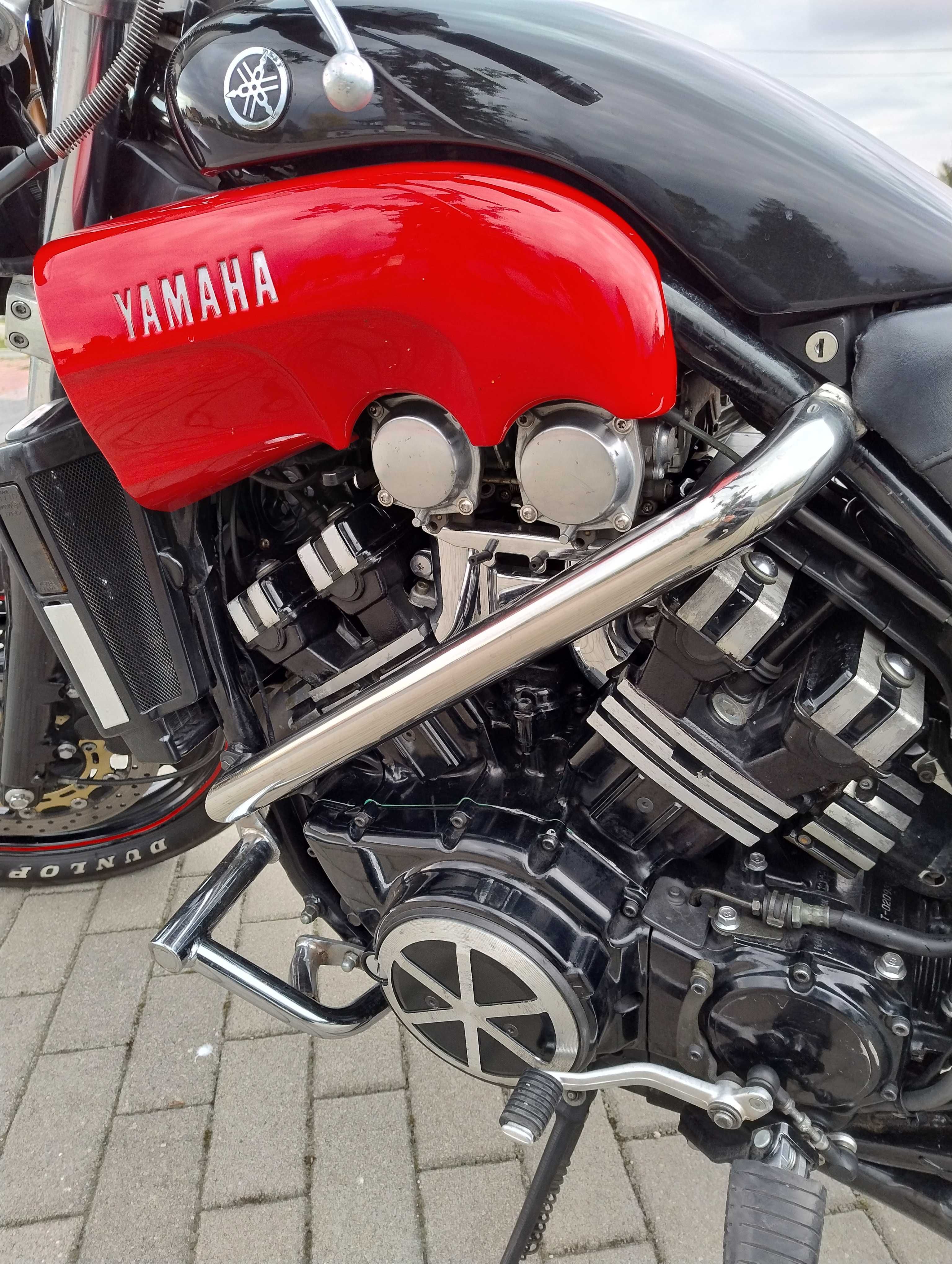 Yamaha vmax 1200