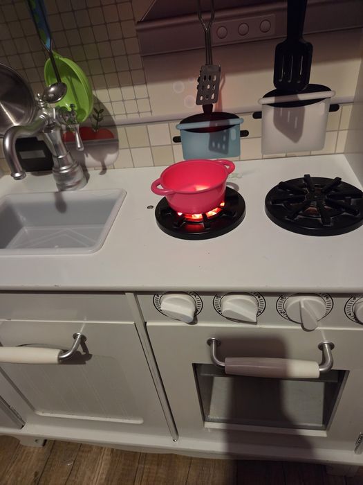 Kuchnia dla dziecka z akcesoriami