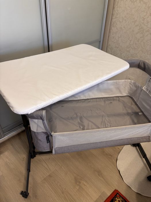 Приставне ліжко дитяче