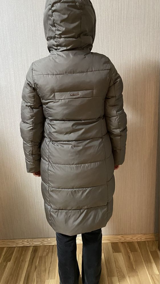 Пальто зимове пуховик Lora Duvetti