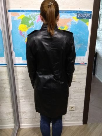 Кожаный деми плащ куртка Размер L Турция кожа