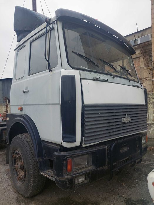 Розпрдажа вантажних автомобілів, в зв'язку з припиненням діяльності