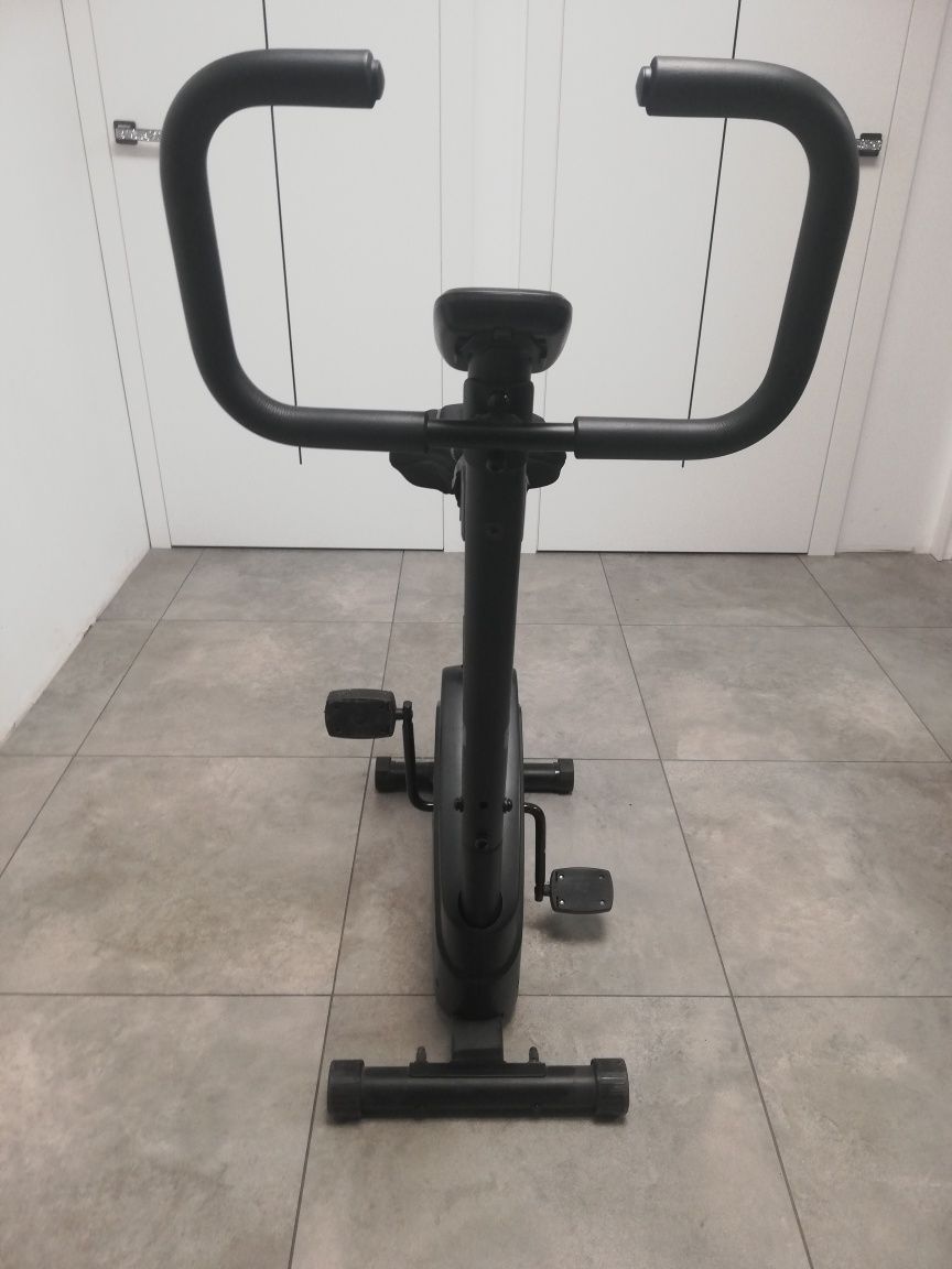 Rower stacjonarny Decathlon