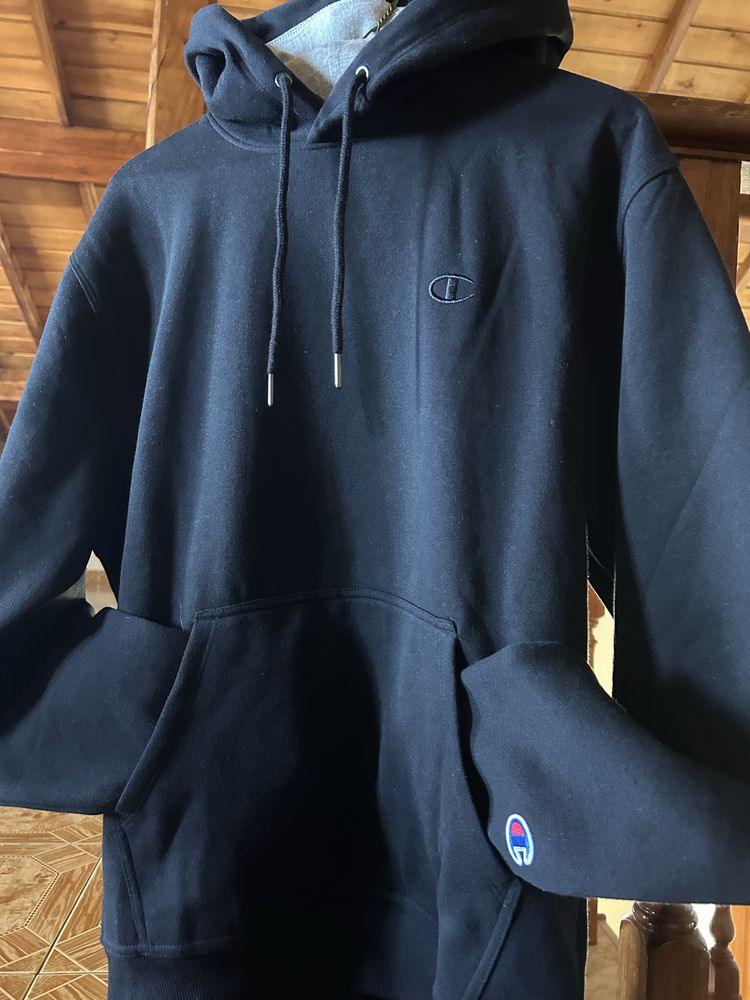 Hoodie Champion Unissexo – Novo com Etiqueta