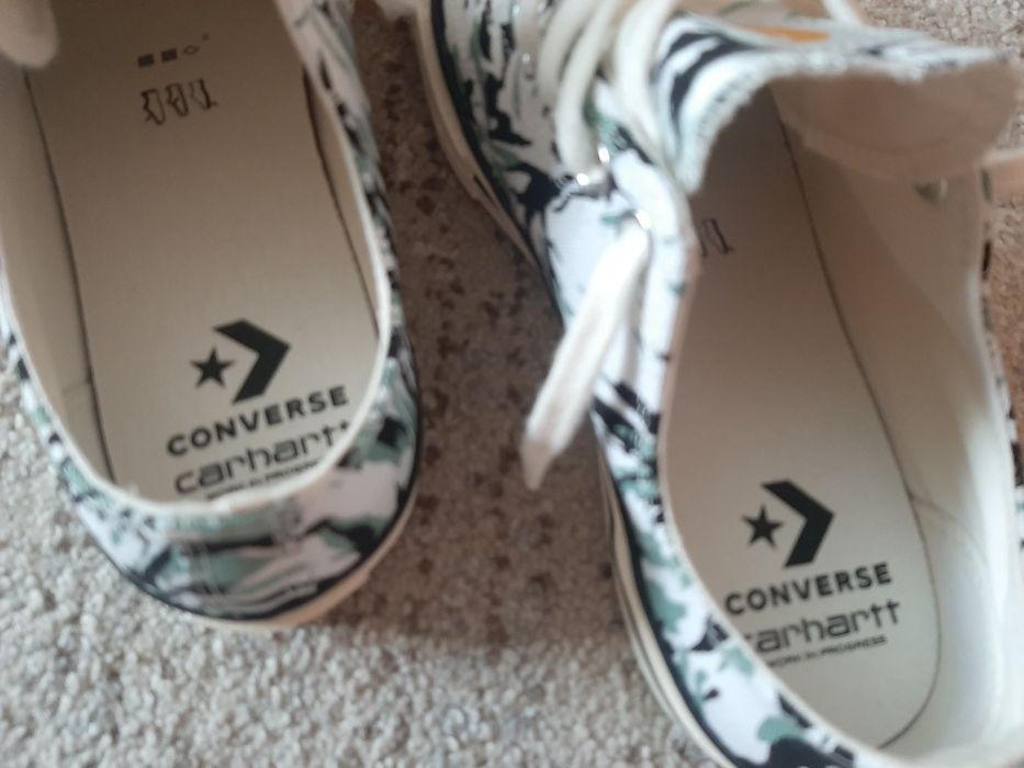 Кеди Carhartt Converse( oригінал)42розміруUK8,5)