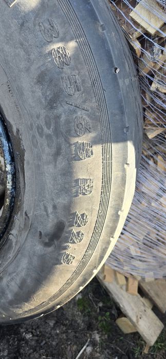 Koła przyczepa 22,5 sztuk 4