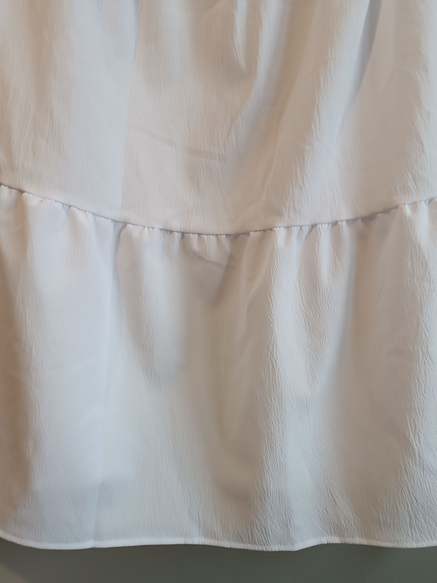 Biała spódnica rozmiar M długa