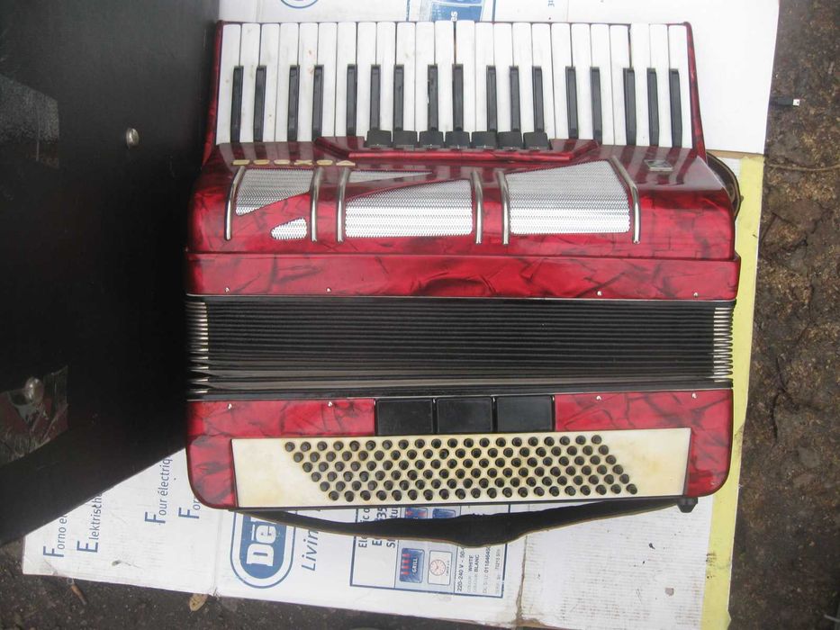 продам.аккордеон.советский