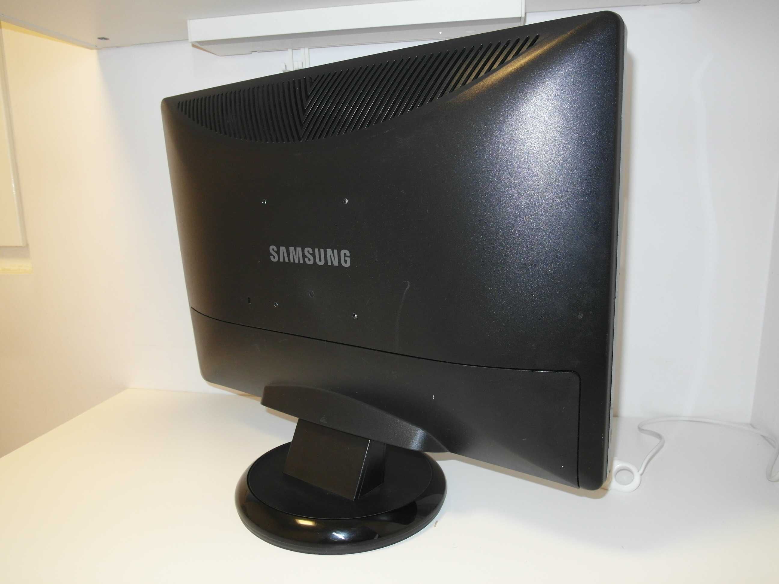 Samsung 226BW LS22MEWSFV/EDC GH22WS monitor LCD 22 cale do PC