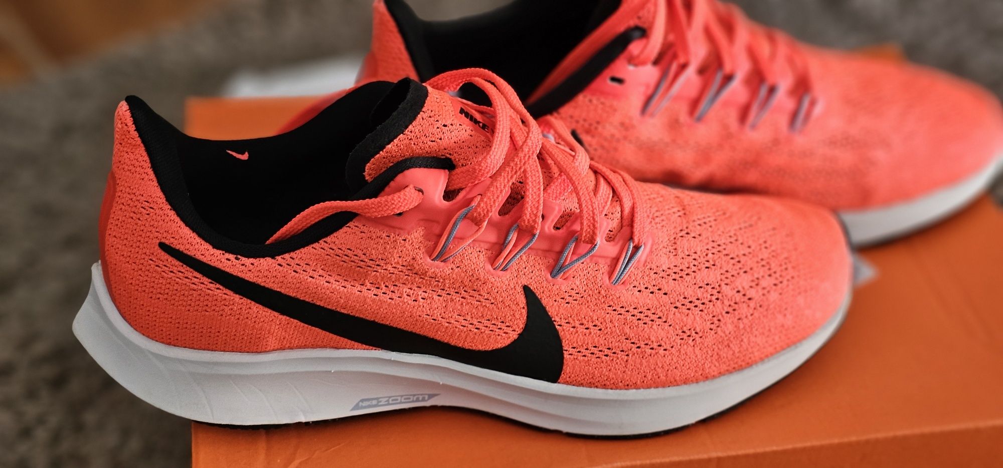 NIKE AIR ZOOM PEGASUS Novas 42