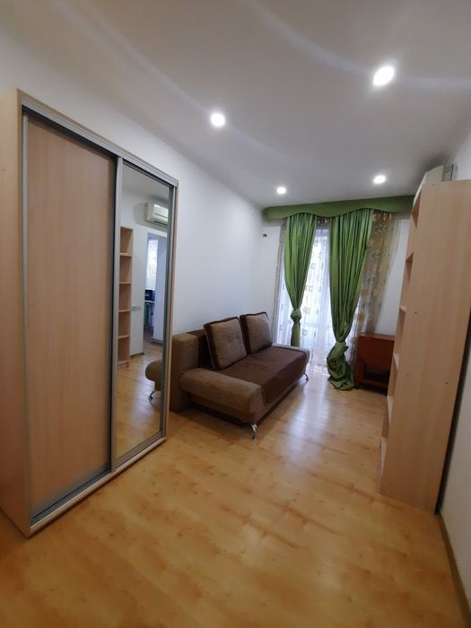 Оренда 2к з автономним опаленням на 97 кв!