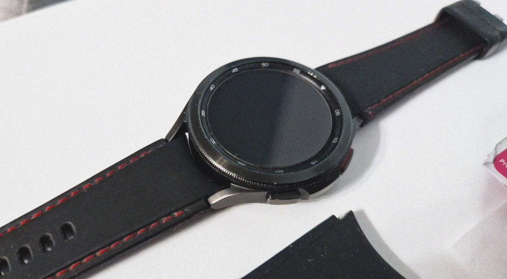 Samsung Galaxy Watch 4 Classic (R890) czarny