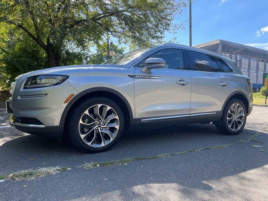 Lincoln Nautilus Reserve      2022