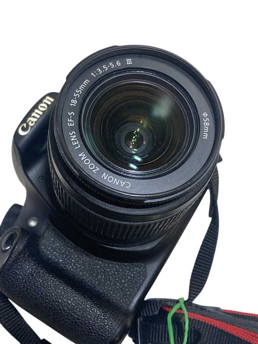 Aparat Canon EOS 1200D + Obiektyw Canon 18-55mm