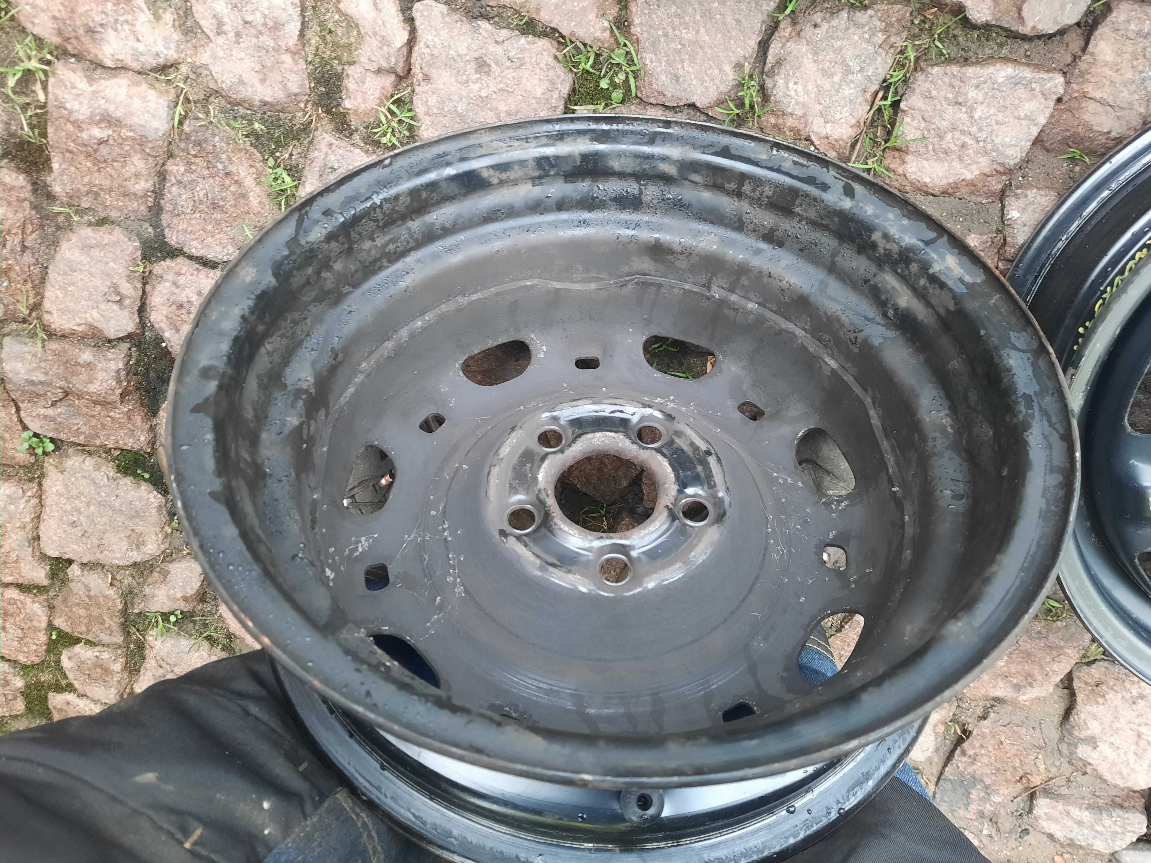 Oryginalne felgi stalowe VW 14" 5x100x57,1 5J ET 35 Skoda Fabia Polo