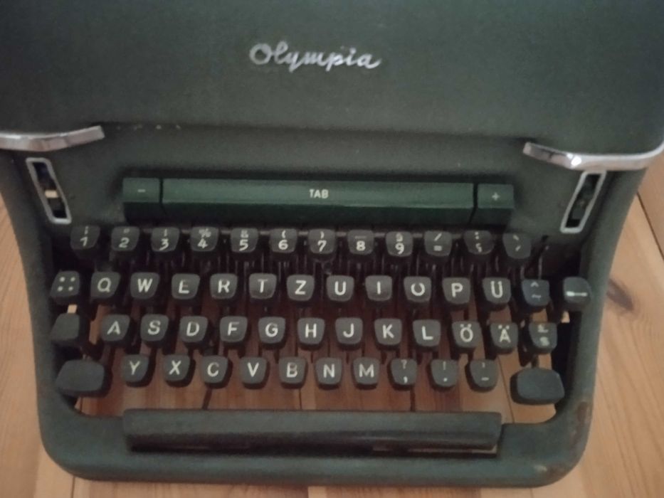 Maszyna do pisania Olympia Werke Wilhelmshaven AG dla kolekcjonera