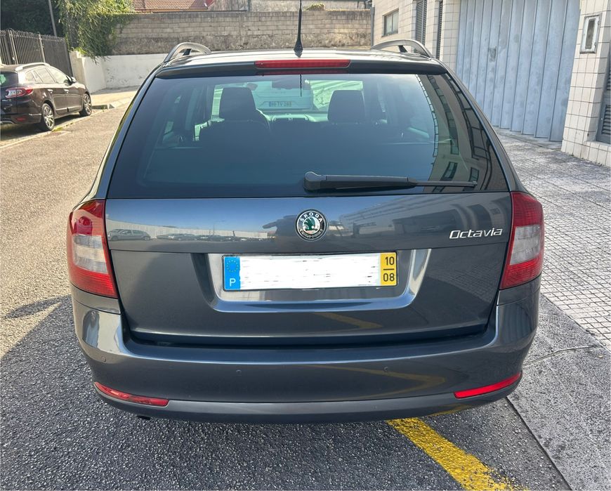 Skoda Octavia Break 1.2 Tsi 105cv Elegance - c/108.000kms