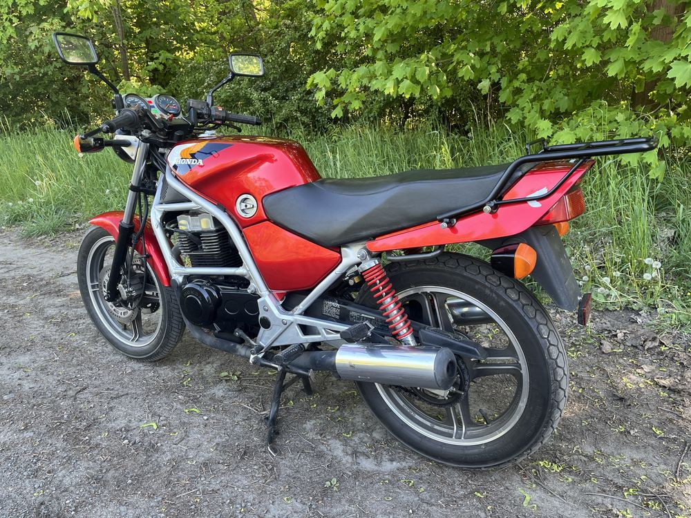 Motocykl honda cb450