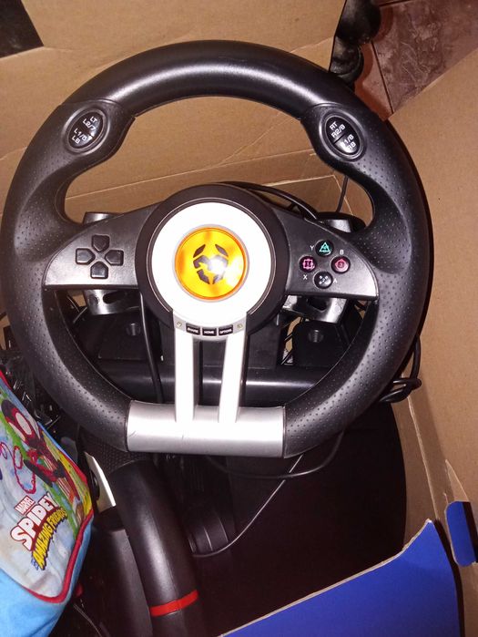 GTA Trilogia ps4+Volante e pedais