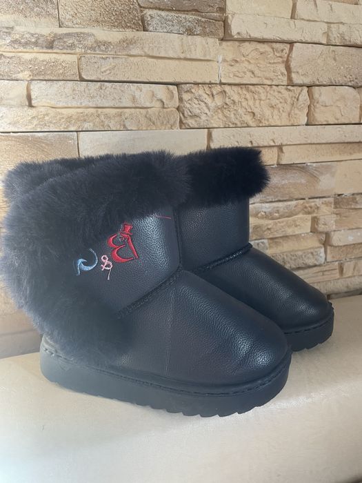 Угги. Сапожки дитячі