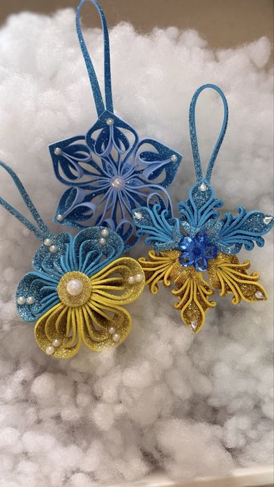 Ялинкові прикраси