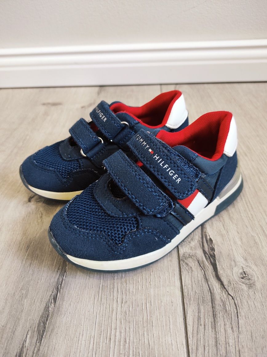 Buty dziecięce sportowe sneakersy Tommy Hilfiger rozmiar 25