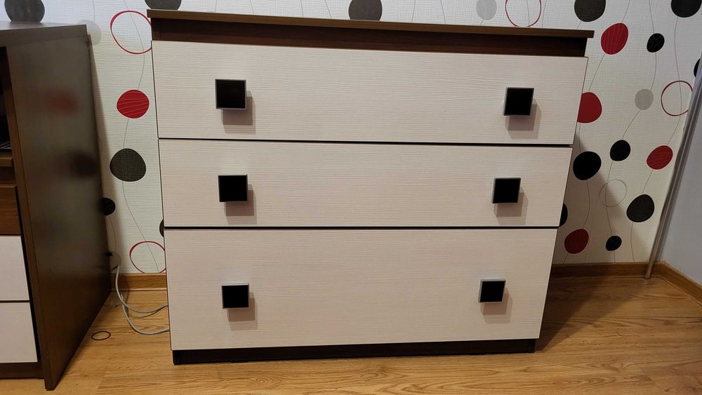 Sprzedam biurko wraz z komodą