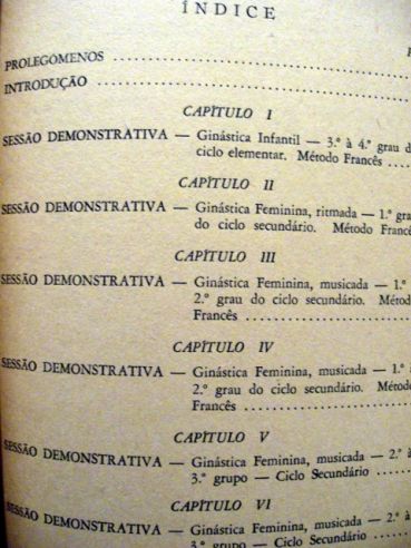 GINÁSTICA FEMININA Planos de Demonstração (1956) Stella F. M. Guérios