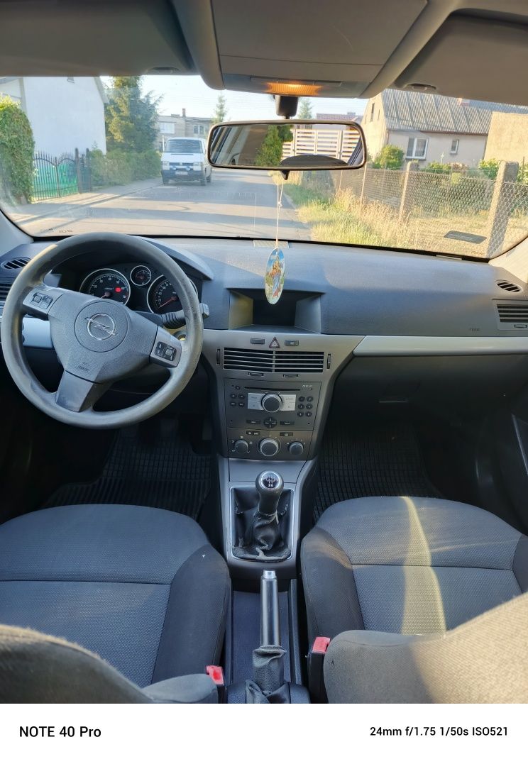 Opel Astra H 1.6benzyna Klima sprawna