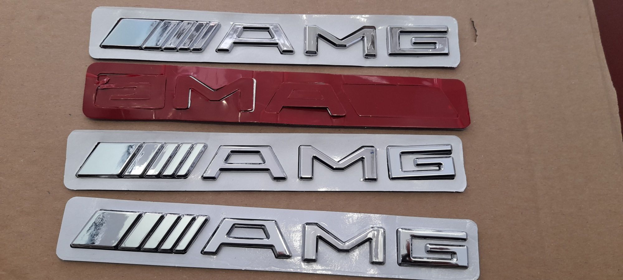 Emblemas AMG Para a Mala Com Aplique 3M Profissional Incluídos NOVOS