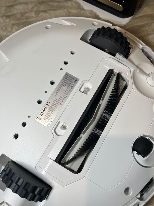 Робот пылесос VlOMI новый