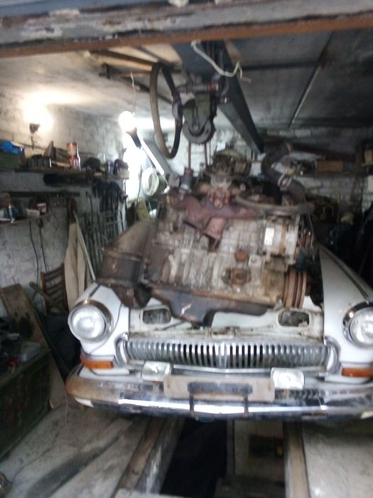 Продам гараж капитальный кооператив колос сухомлинского39((совхозная)